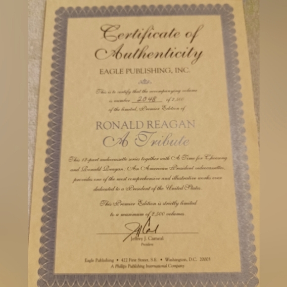 Ronald Reagan A Tribute Collectible VHS And Cassette Library, Numbered Ltd. Edt. - Picture 6 of 6